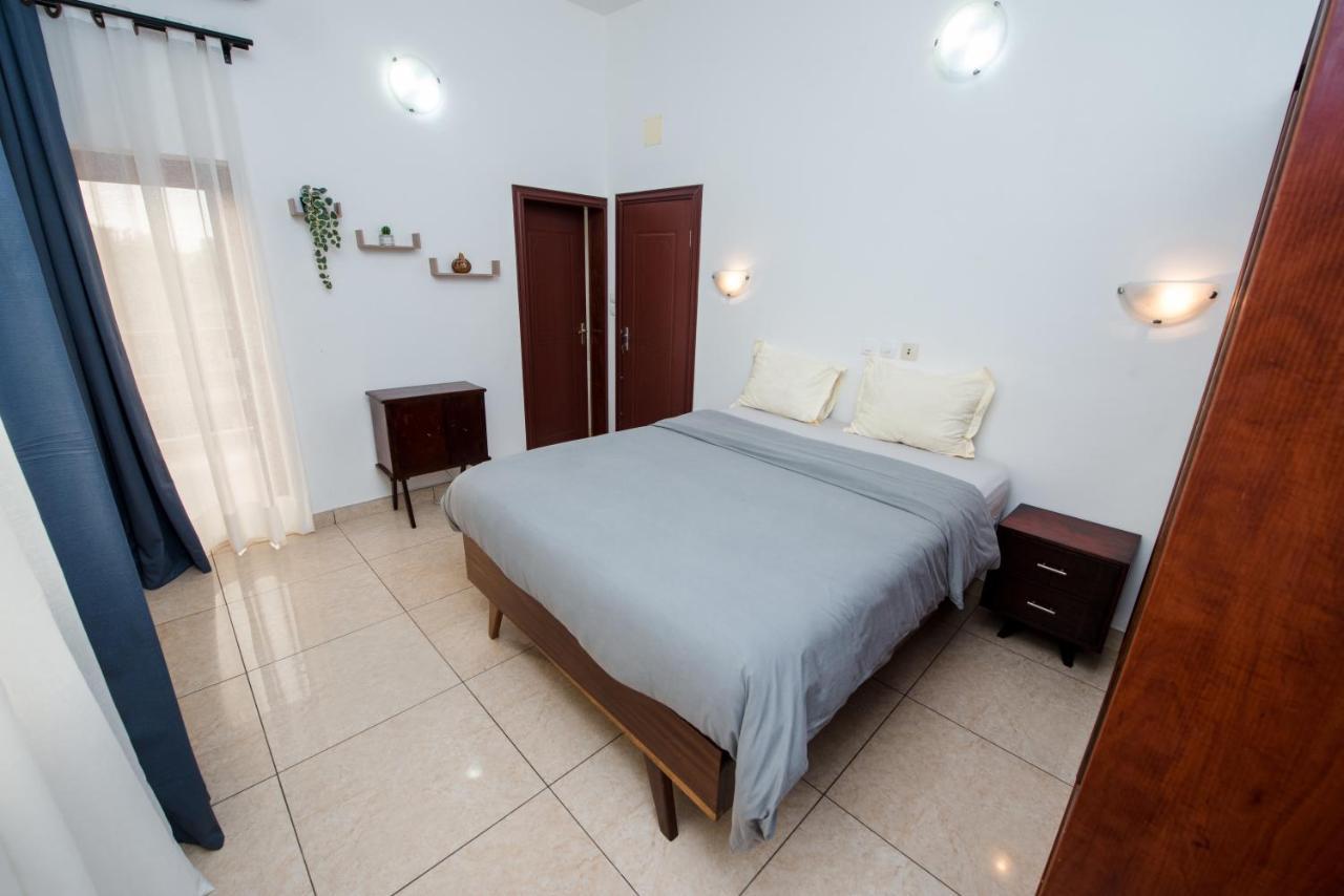 Appartement Charmant Et Lumineux Pointe Noire Eksteriør bilde